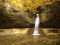 عکس زیبای آبشار در جنگل