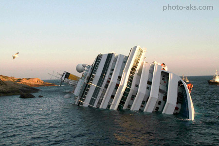 کشتی غرق شده کروز costa concordia cruise ship