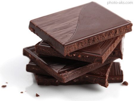 شکلات تلخ dark chocolate