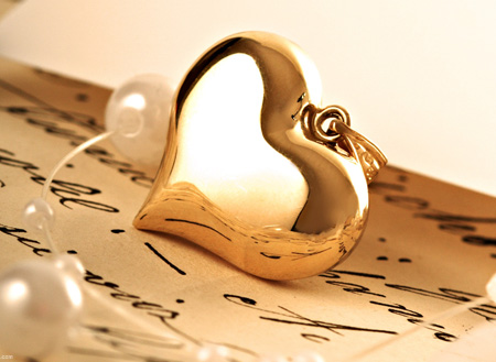 پلاک طلای مدل قلب زیبا gold heart love