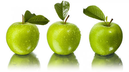 عکس سیب سبز خیس باطروات green apple wallpaper