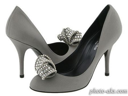 کفش زنانه طوسی شیک Stylish gray shoes