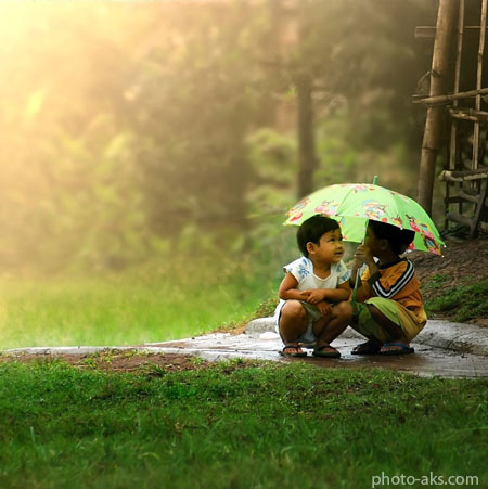 عکس بچه ها زیر باران kids in rain