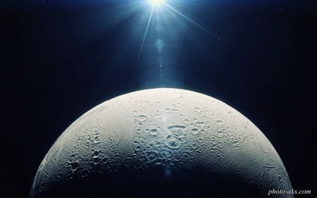 عکس ماه از نمای نزدیک close up moon