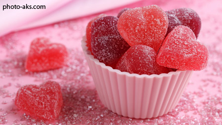 آبنبات های خوشمزه و شیرین red heart candies