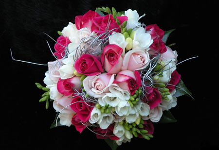 دسته گل رز عروسی و نامزدی roses flowers bouquet