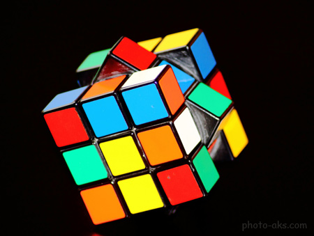 معکب بازی فکری روبیک rubiks cube puzzel