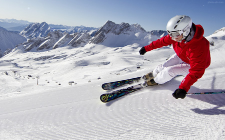 عکس ورزش اسکی روی برف snow skiing mountain
