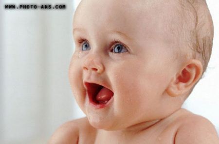 عکس بچه در حال خندیدن  sweet baby