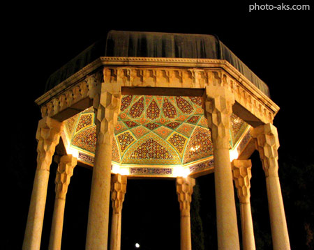 عکس حافظیه در شب tomb of hafez in night