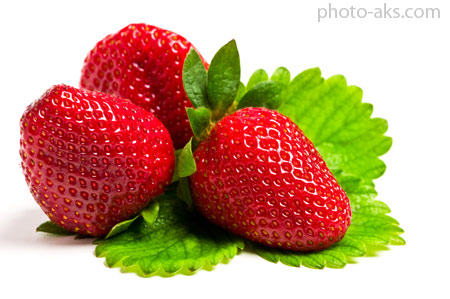 عکس توت فرنگی های رسیده آبدار wallpaper of starwberry