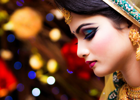 عکس دختر هندی با آرایش زیبا indian women makeup