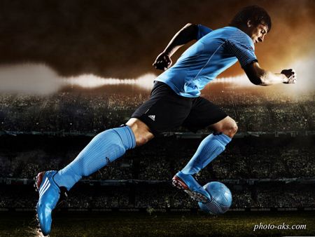 http://pic.photo-aks.com/photo/sports/football/foreign-players/medium/lionel_messi.jpg