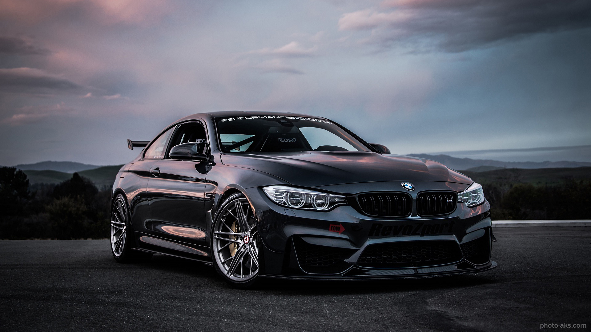 BMW-luxurious-black-car.jpg