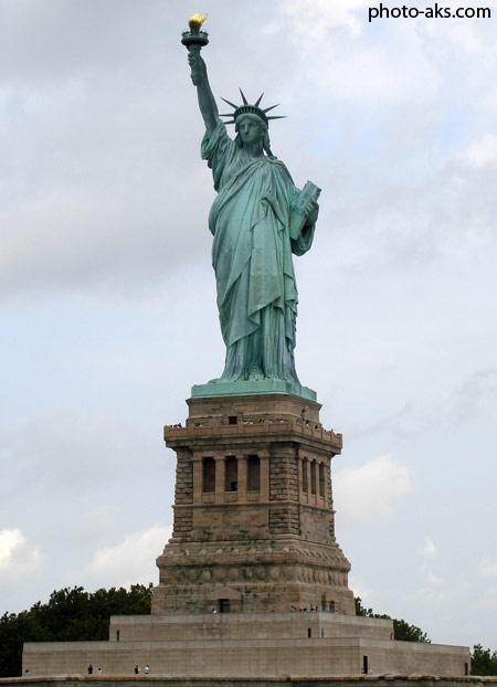 مجسمه آزادی در شهر نیویورک  statue of liberty