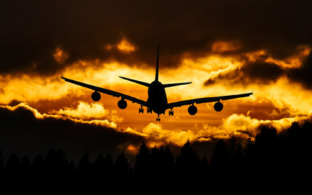 پرواز هواپیما در غروب زیبا آفتاب airplane clouds sunset