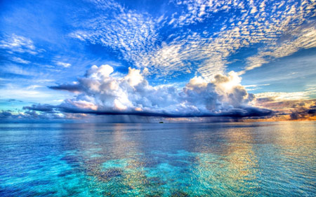 منظره زیبا طبیعت دریا و آسمان آبی beautiful ocean hd wallpaper