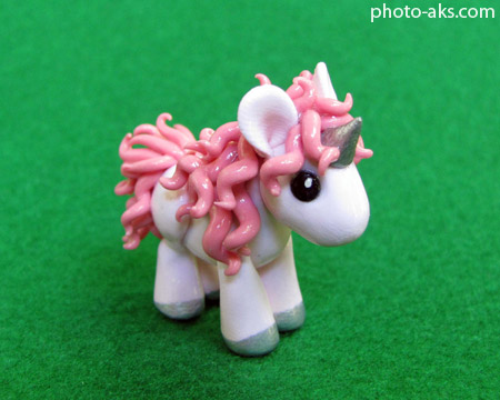 اسب سفید تک شاخ گل چینی pink unicorn horse