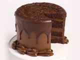 کیک شکلاتی بزرگ و ساده